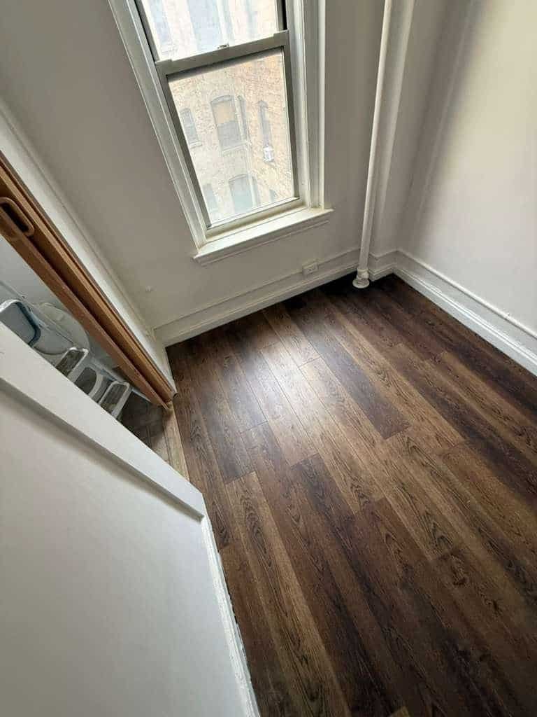 Installing Twelve Oaks LVT in a NYC apartment